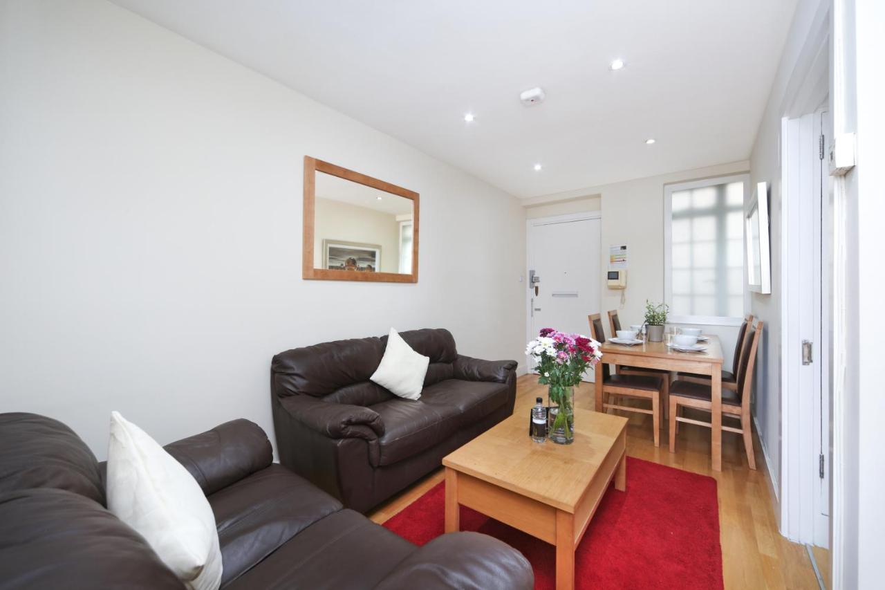 Apartment Bryanston London