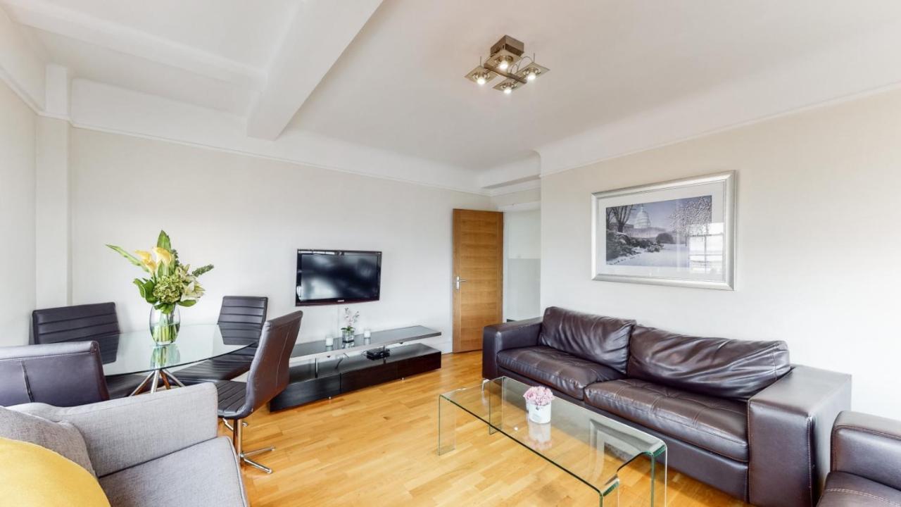 Bryanston Apartment