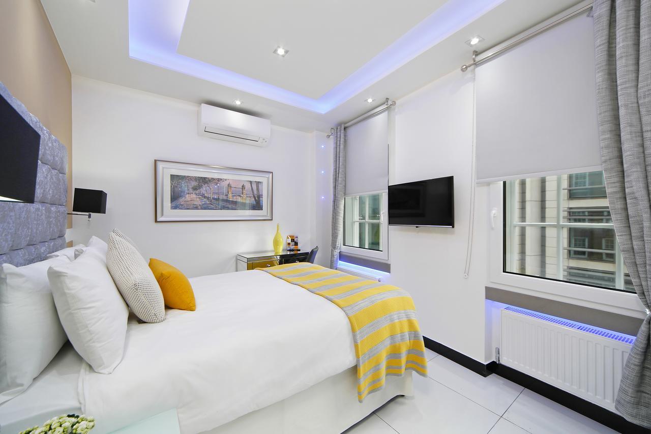 Bryanston Apartment *