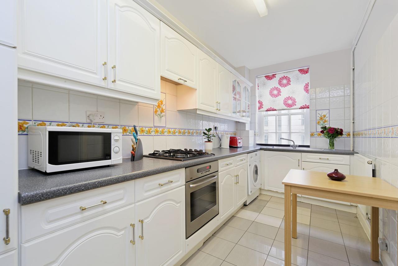 Bryanston * London