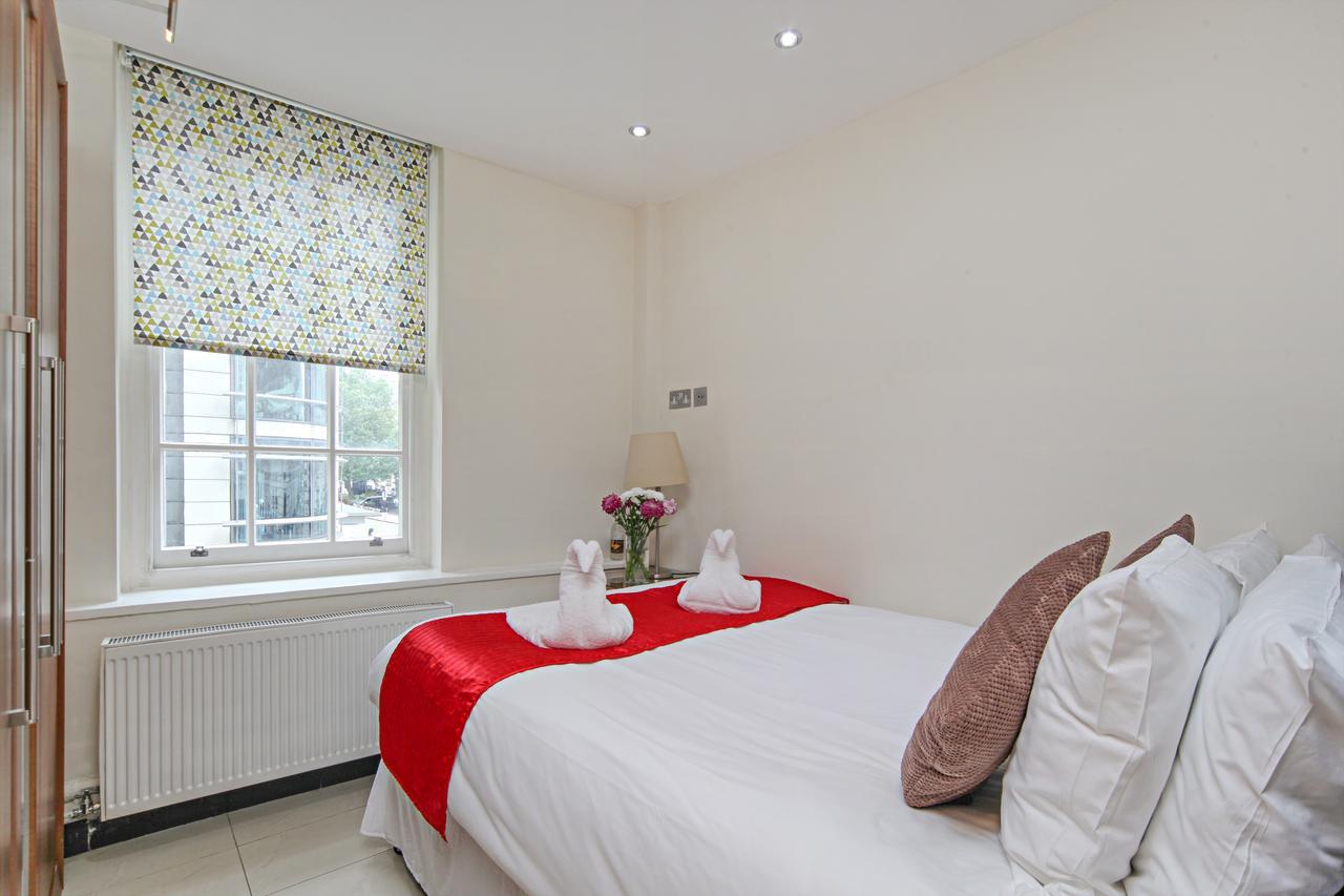 Bryanston Apartment