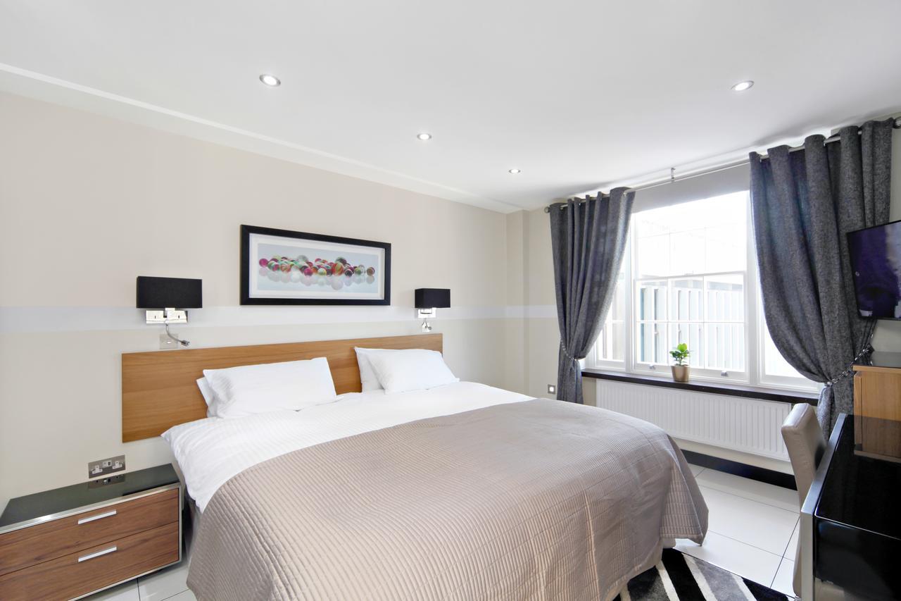 Bryanston Apartment